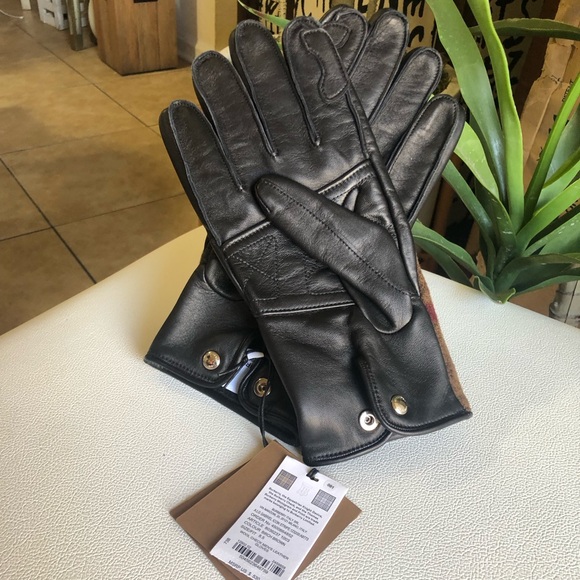 BURBERRY Gabriel Check Icon Stripe Gloves Size 8.5(M). ASKING PRICE IS FIRM!!!! - Picture 3 of 11